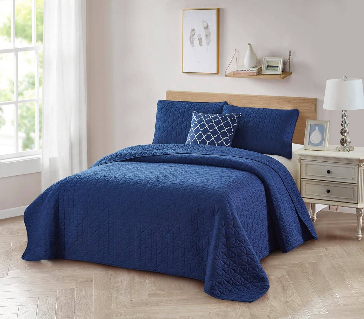 Bibb Home 4 Piece Solid Quilt Set with Cushion